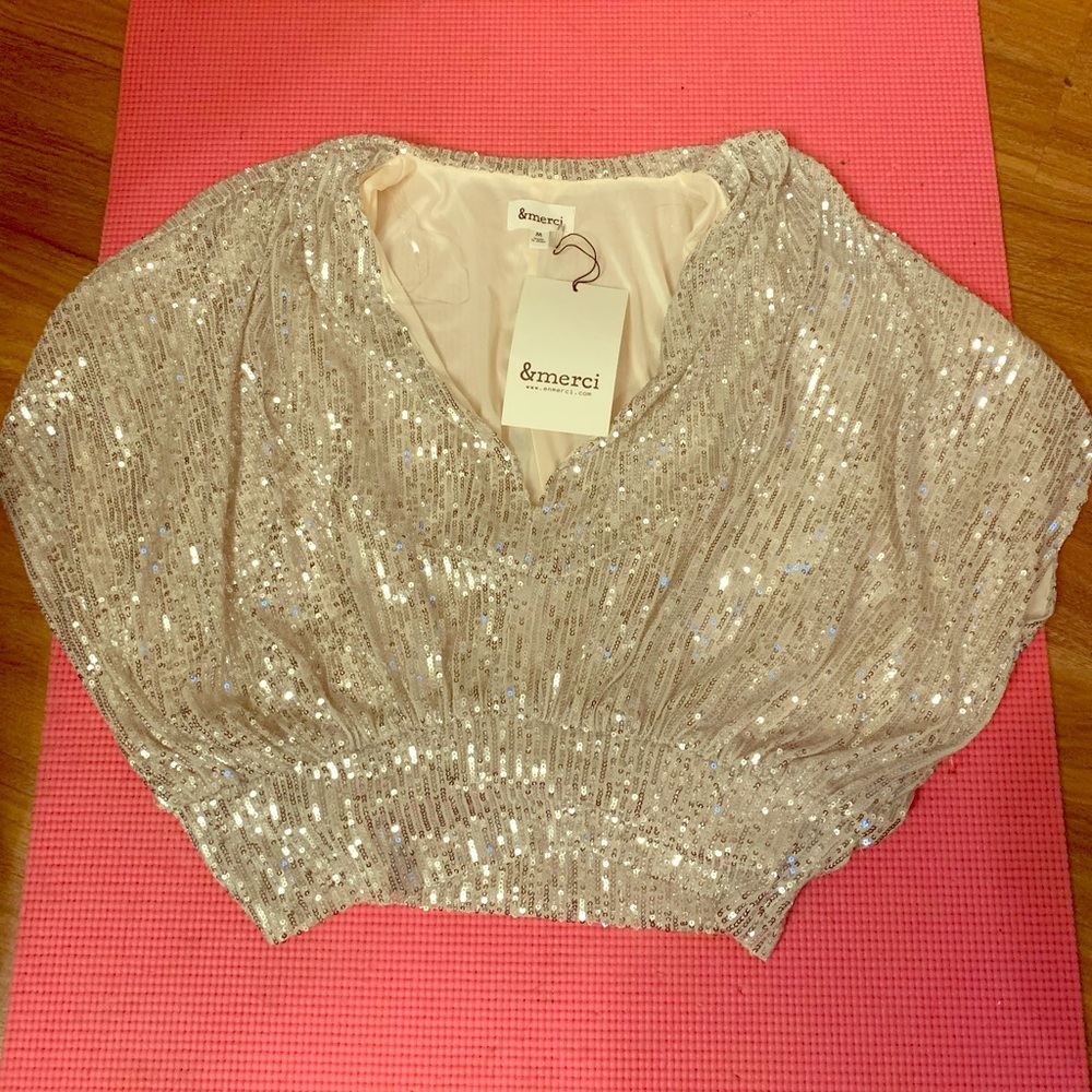 NWT Sequin Silver Top